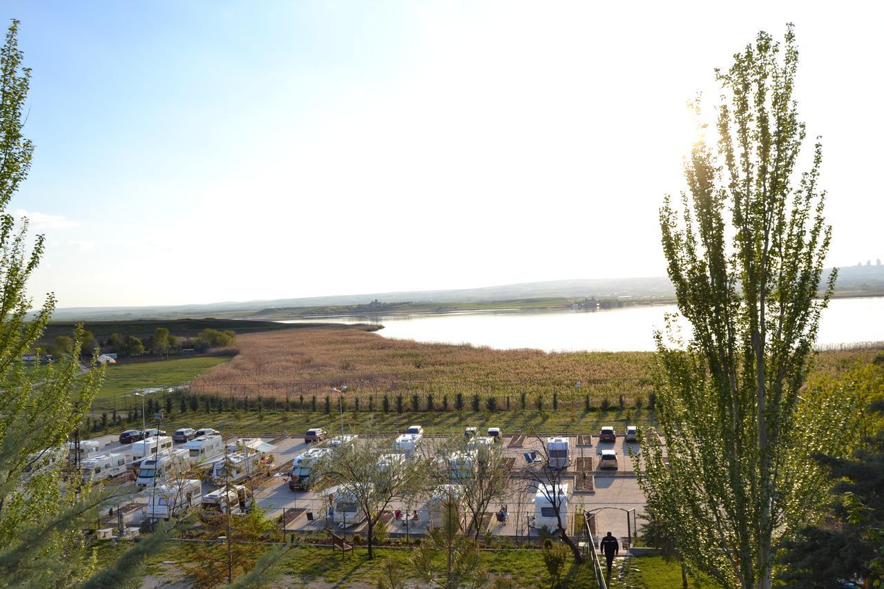 Ulasan Hotel Caravan Camping Ankara Luaran gambar