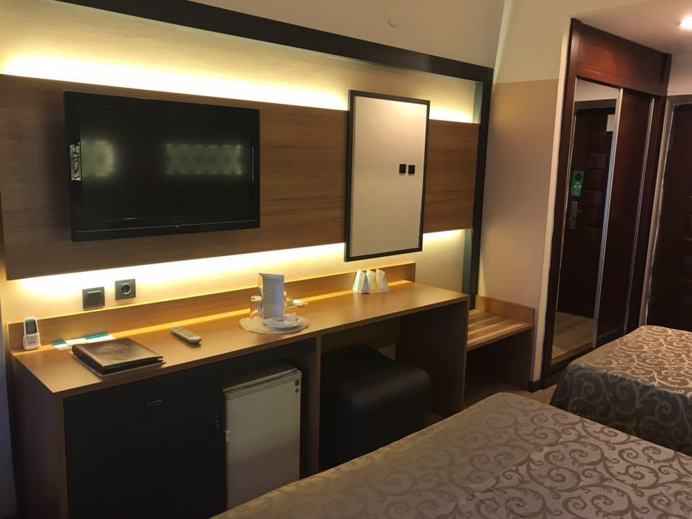 Ulasan Hotel Caravan Camping Ankara Luaran gambar