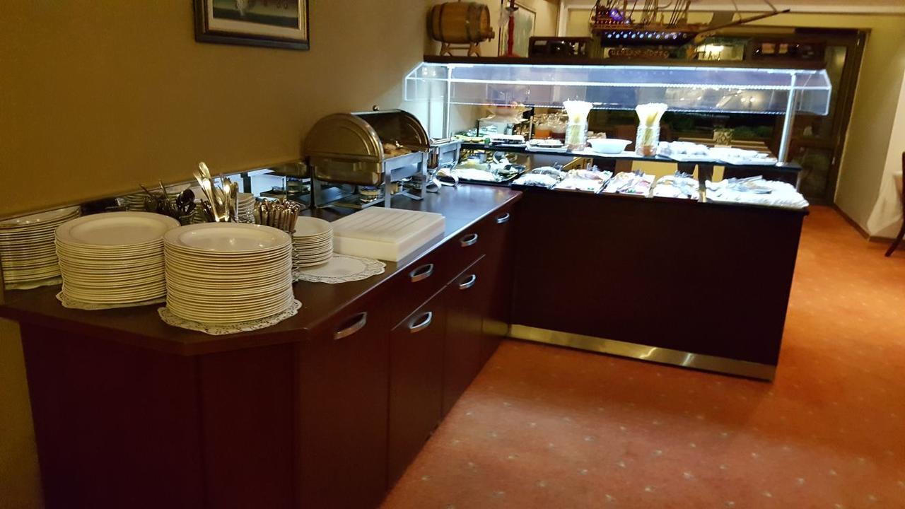 Ulasan Hotel Caravan Camping Ankara Luaran gambar