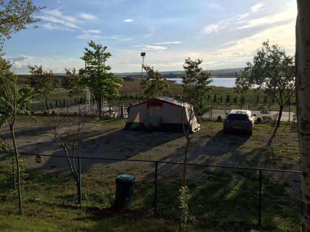 Ulasan Hotel Caravan Camping Ankara Luaran gambar