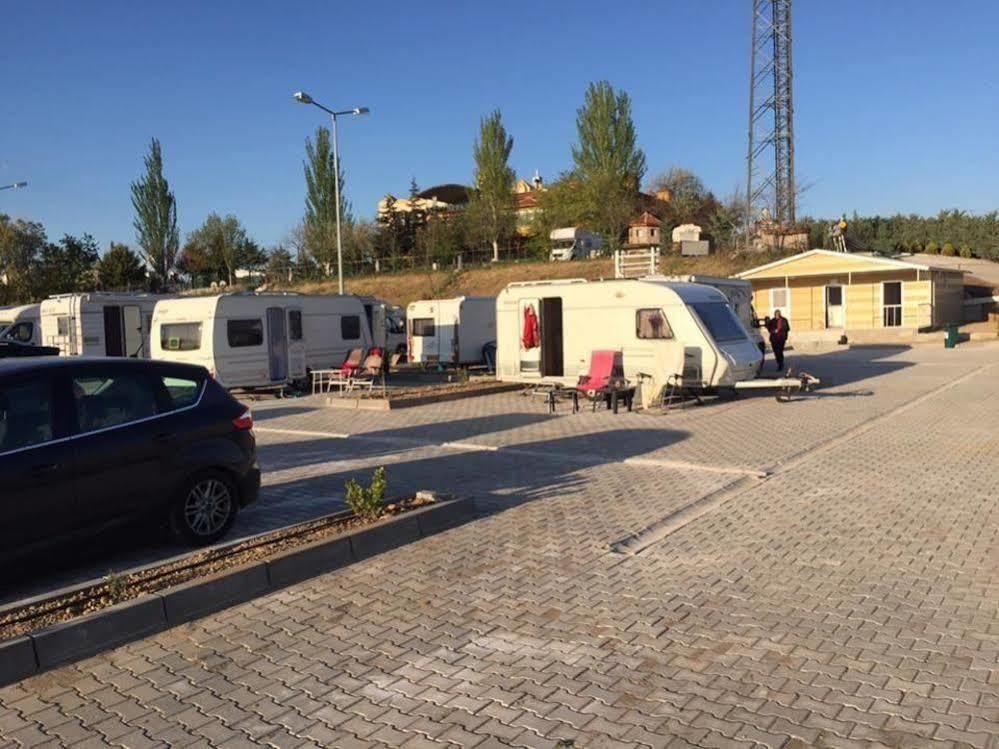 Ulasan Hotel Caravan Camping Ankara Luaran gambar